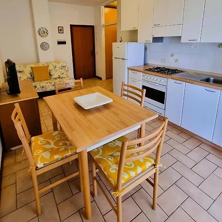 Azzurro Vista Mare-a Апартаменты *